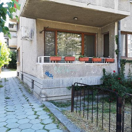 Central Varna Apartment - Lets4Holiday ภายนอก รูปภาพ