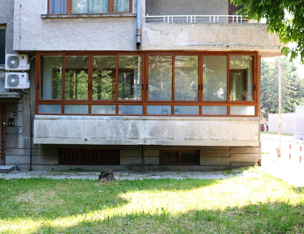 Central Varna Apartment - Lets4Holiday ภายนอก รูปภาพ